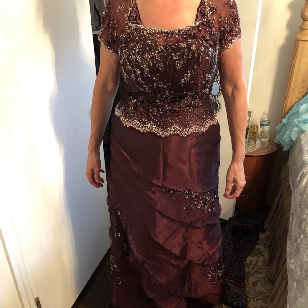 Mother of the bride Evening gown